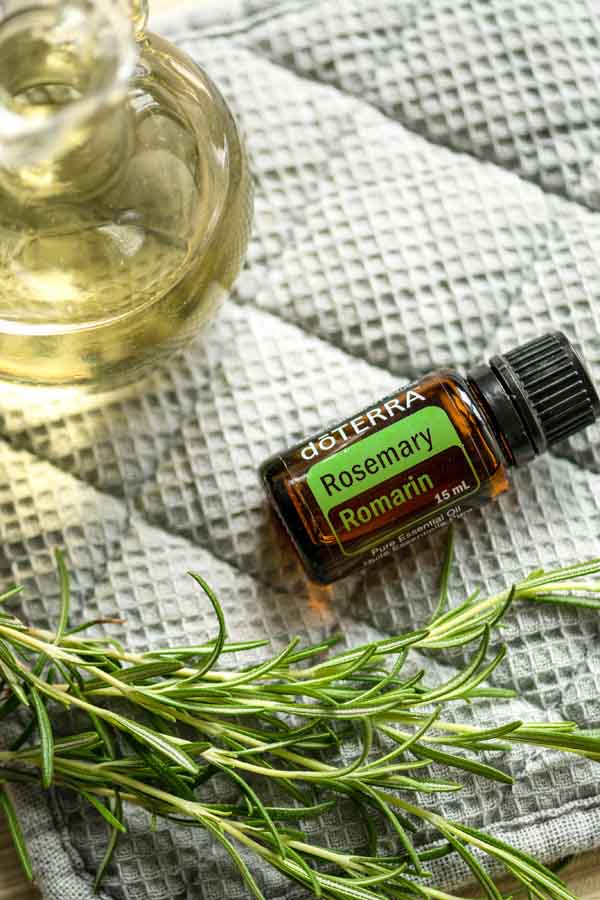 Huile De Romarin Rosemary Oil Huiles Essentielles DoTERRA