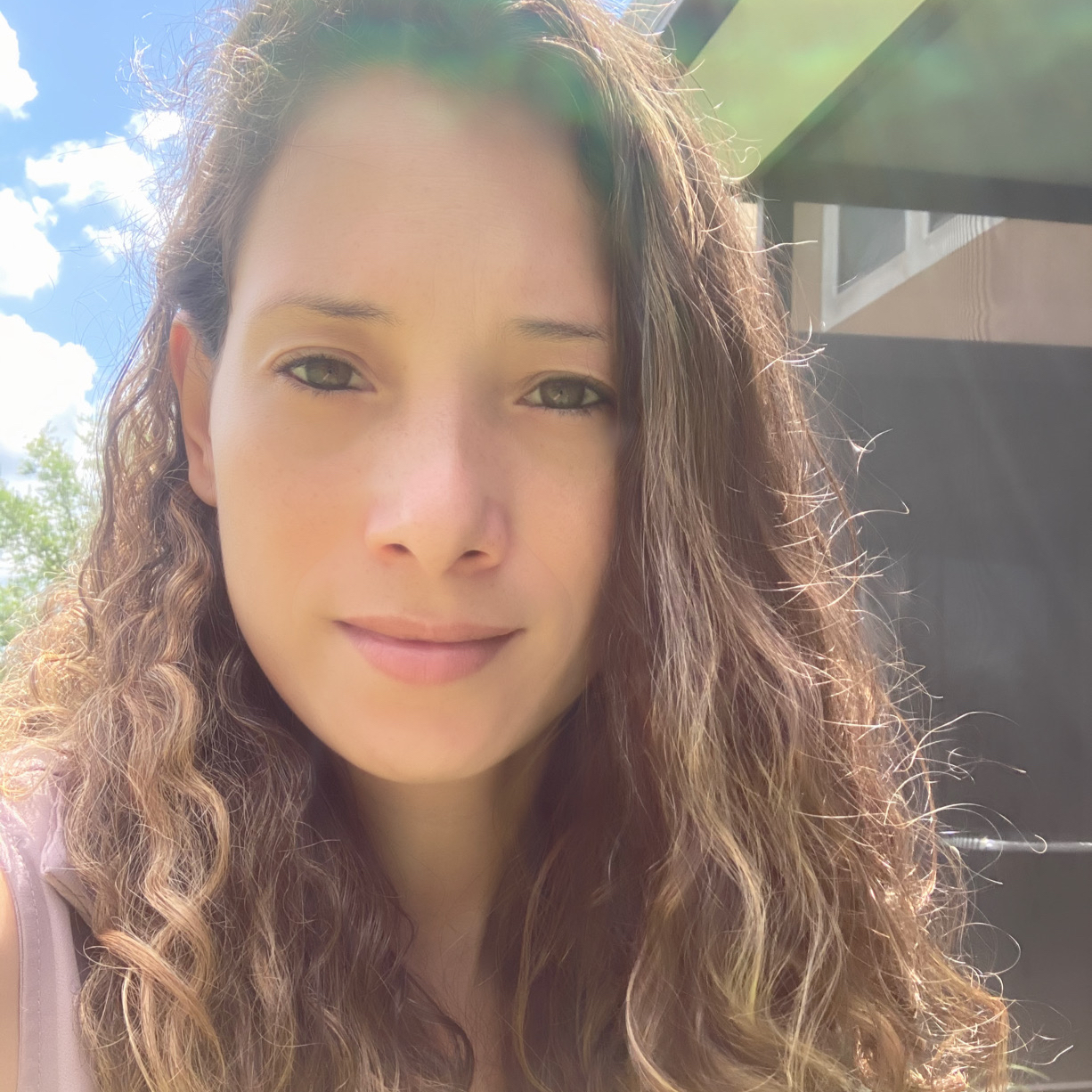 Maira Hernandez profile picture