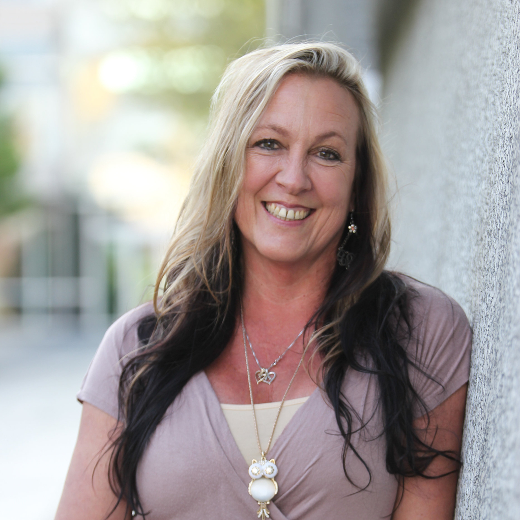 Tina L Little profile picture