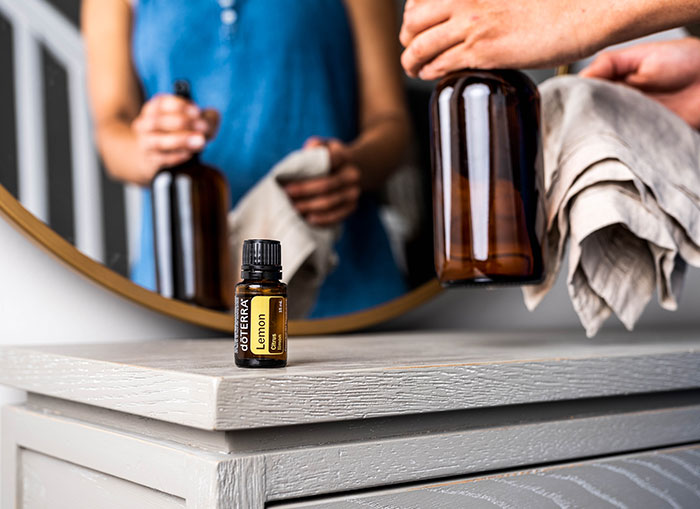 Cleaning with Lemon essential Oils.