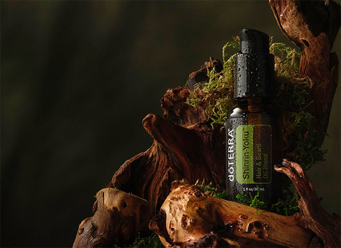 Bottle of Shinin-Yoku Oil