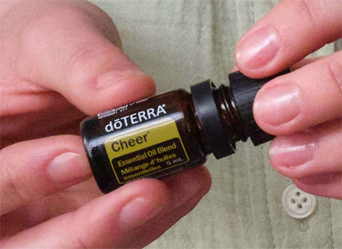 doTERRA Cheer Essential Oil Uses Mobile