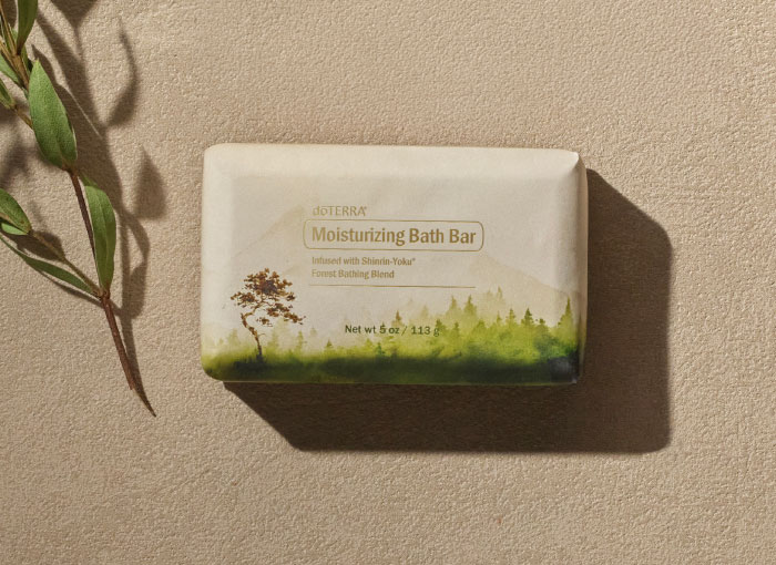 Moisturizing bath bar