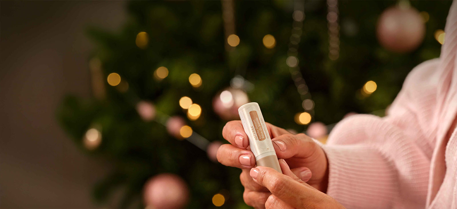 Vanilla Dream Lip Balm Header Desktop